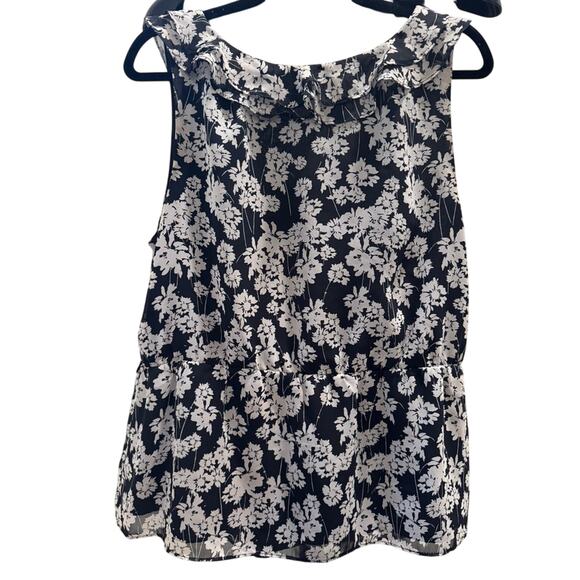 Elle Black and White Blouse with Ruffled Bib Collar - Picture 2 of 6